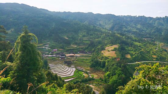  湖南湘西保靖县吕洞山风景区。