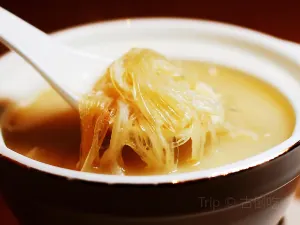 JIN YUE XUAN
