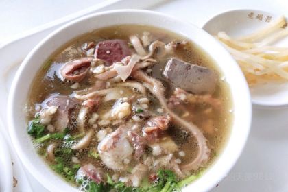 老磁器口豆汁店（天壇店）