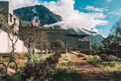 宝兴田姐家民宿·饭店