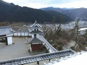 八幡山城