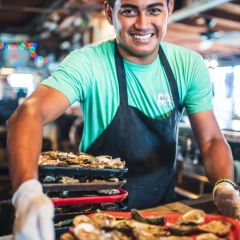 Half Shell Raw Bar User Photo