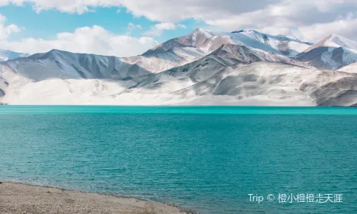 Baisha Mountain - Baisha Lake