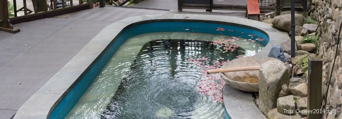 Hot Springs Attractions