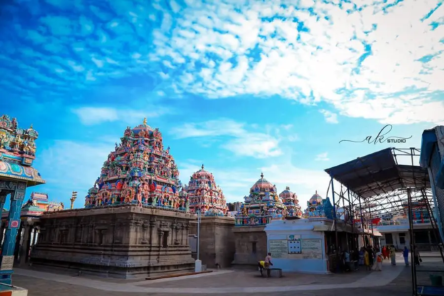 Kapaleeshwarar Temple (Lord Shiva )