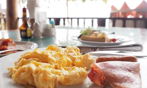 Baan Ploy Samed Restaurant