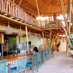 Pearl Beach Lounge User Photo