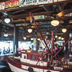 Half Shell Raw Bar User Photo