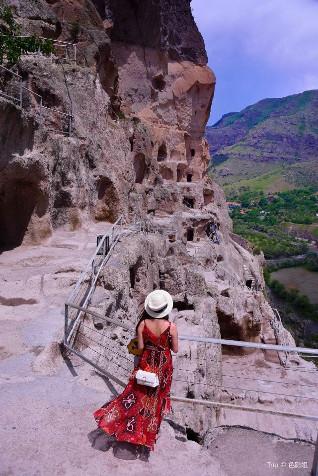 Vardzia