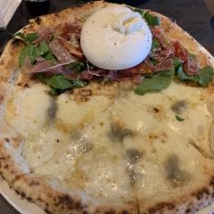 Pizza 4P's Ben Thanh User Photo