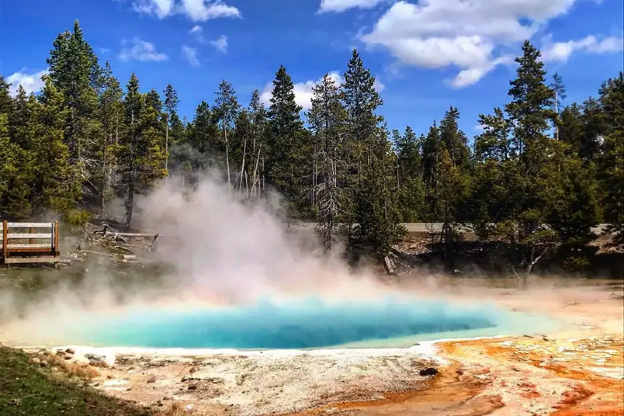 Lower Geyser Basin