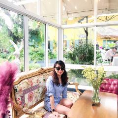 L'Amour cafe User Photo