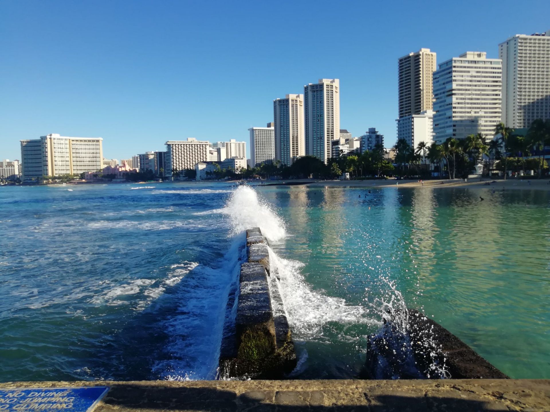 The Kapahulu Groin Waikiki Wall 景點評論 The Kapahulu Groin Waikiki Wall 門票 The Kapahulu Groin Waikiki Wall 優惠 The Kapahulu Groin Waikiki Wall 交通 地址 開放時間 The Kapahulu Groin Waikiki