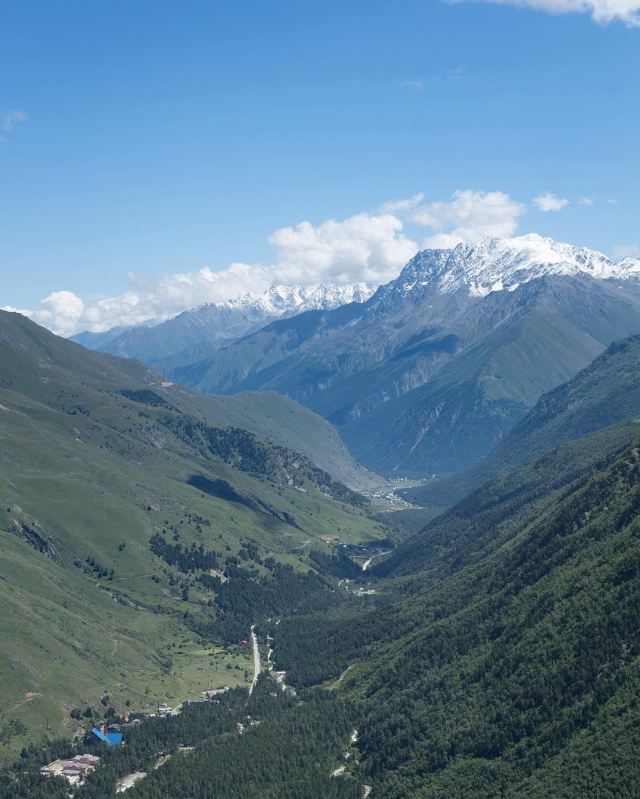 厄爾布魯士峰