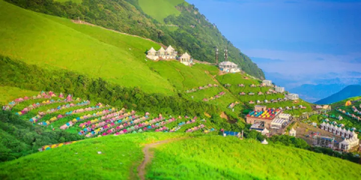 武功山观音宕草甸星空户外营地