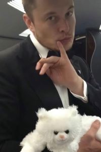 Kecheng Lyu 希帕行政公寓（深圳華強北科學館地鐵站店）優惠