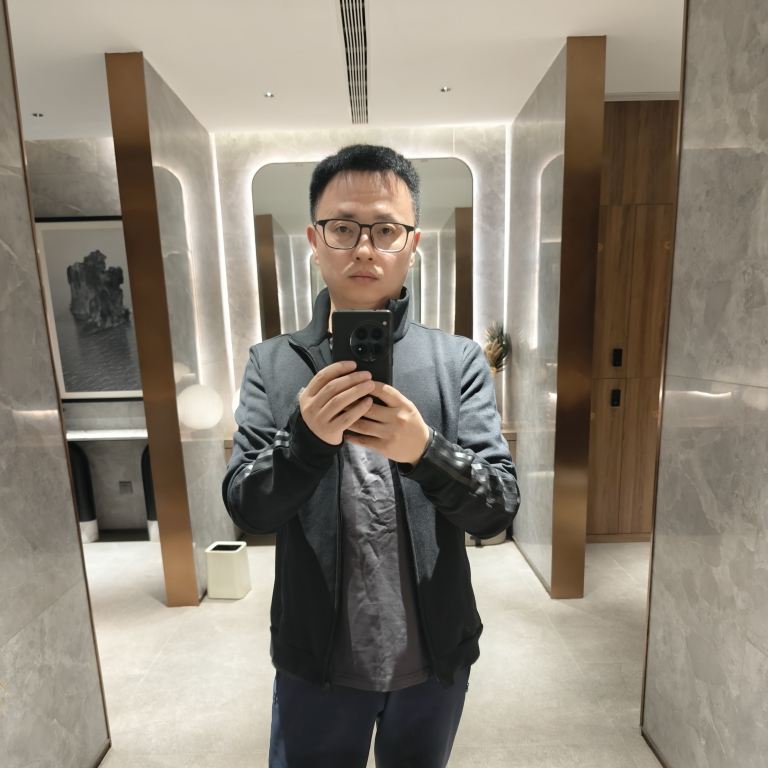 user-avatar