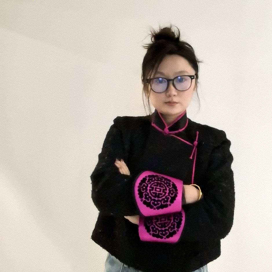 user-avatar