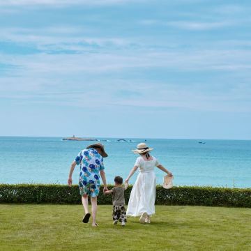 user-avatar