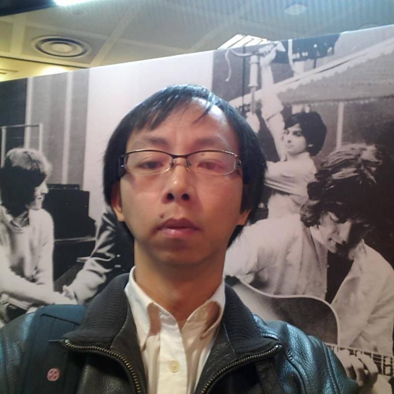 user-avatar