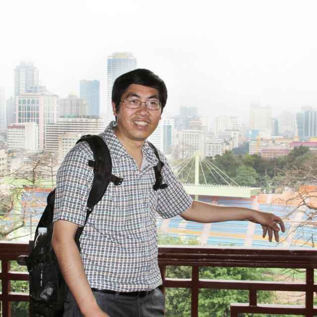 user-avatar