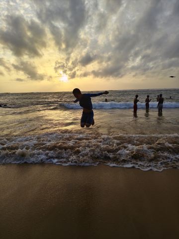 user-avatar