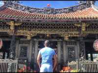Longshan/Lungshan Temple in Taipei