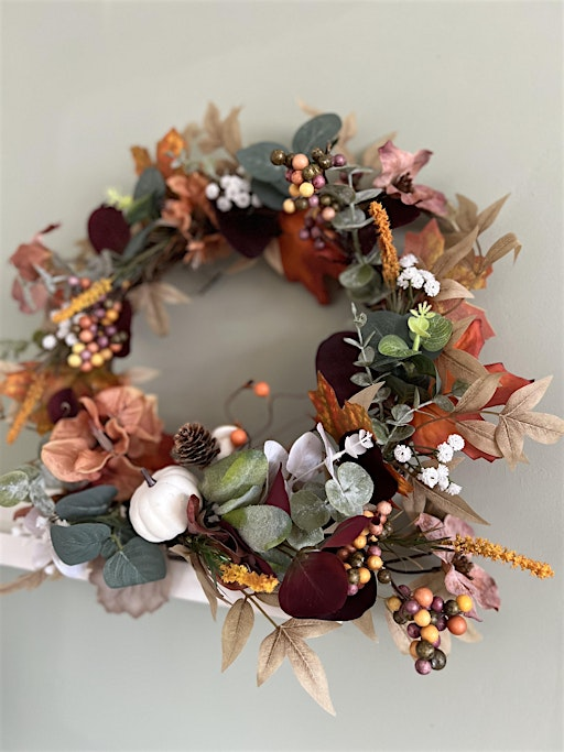 Halloween Wreath Making | Glass Onion