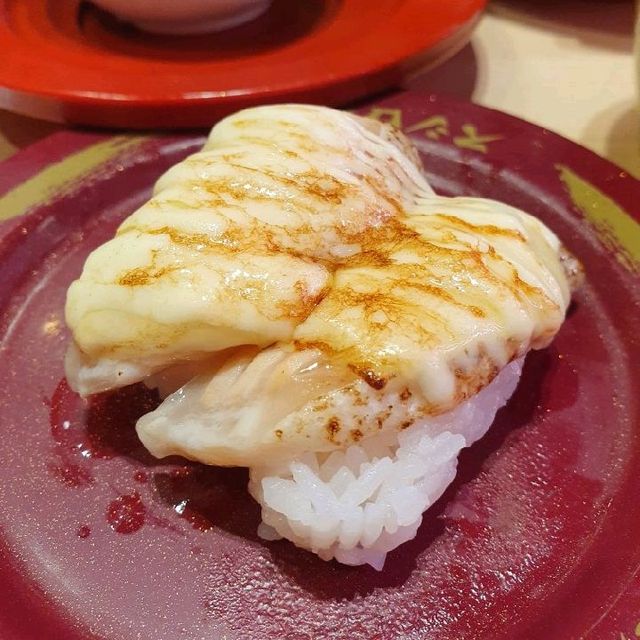 Authentic kaiten sushi at Sushiro🍣 !