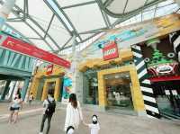 Mega Lego shop with activities