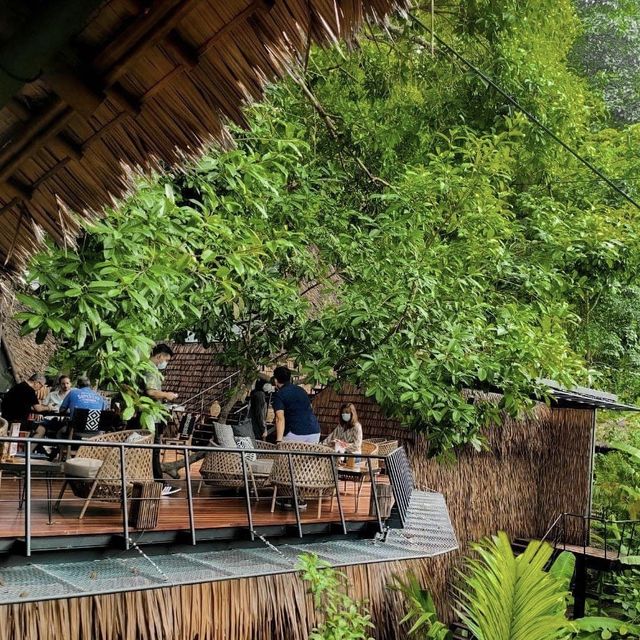 👉🏻 Three Monkeys Restaurant 🙈🙉🙊