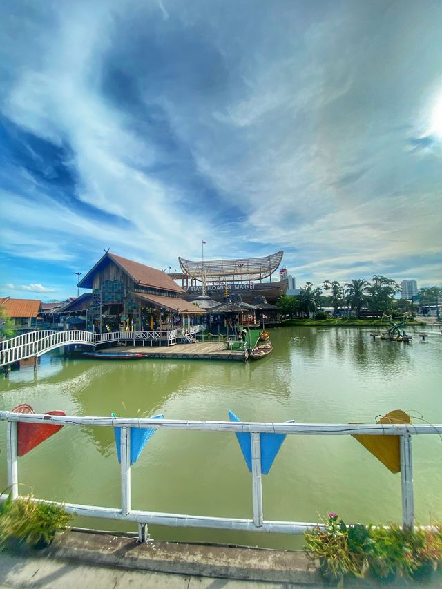 ตลาดน้ำ4ภาค 💦พัทยา🚣‍♀️