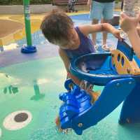 《親子活動～屯門公園共融遊樂場玩水區》