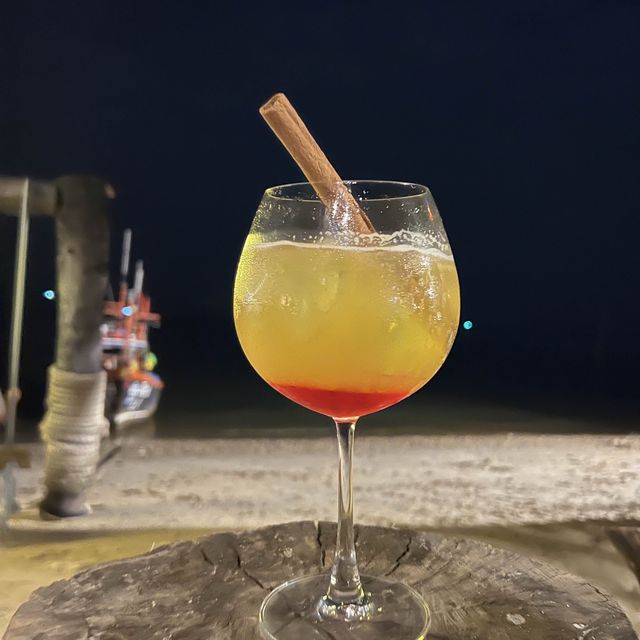 Bora Bora: บางแสน