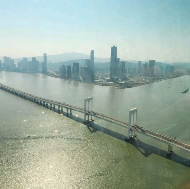 61 層樓高的澳門塔