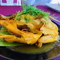 นึ่งไก่เมืองเหนือสมุนไพรรสเด็ด นครลำปาง