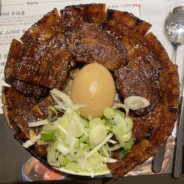 맛집 데이트는 홍대에서!!