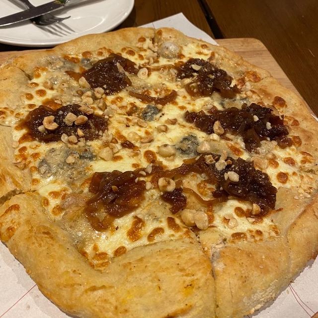 "灣仔特色pizza"
