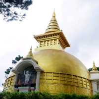 วัดสวยบนเนินเขา 
