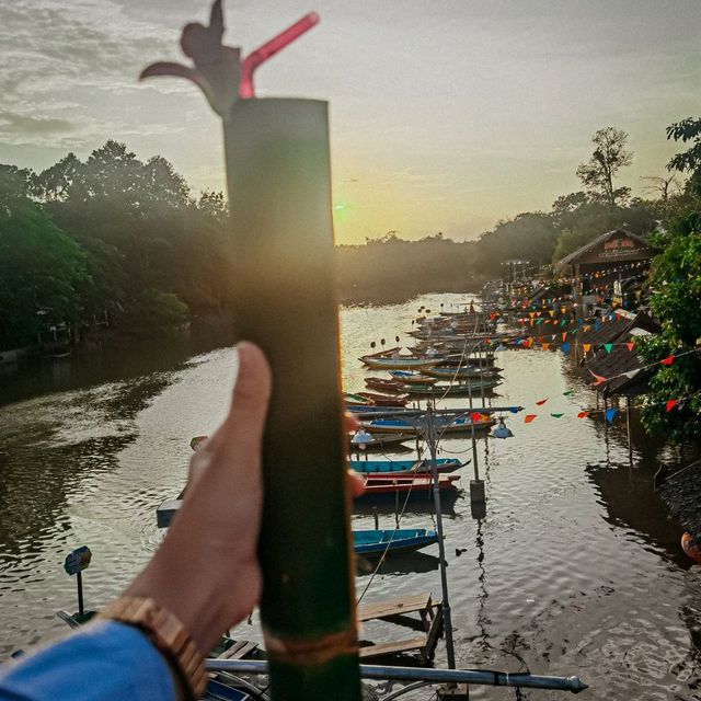 floating market hat yai