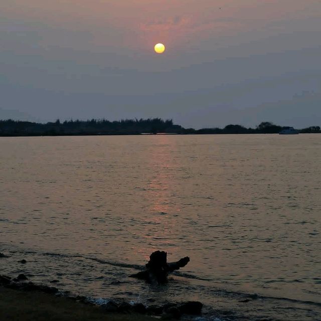 MARINA BEACH