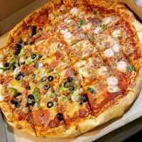 Famous S&R New York-style pizza