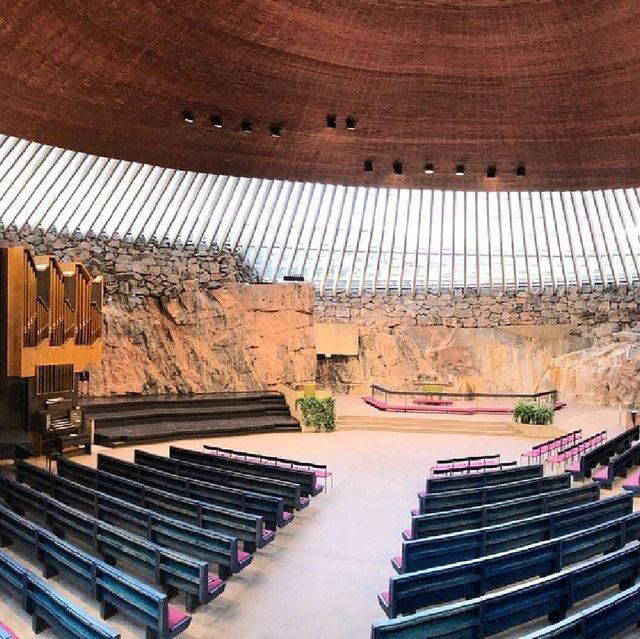 Temppeliaukio Church