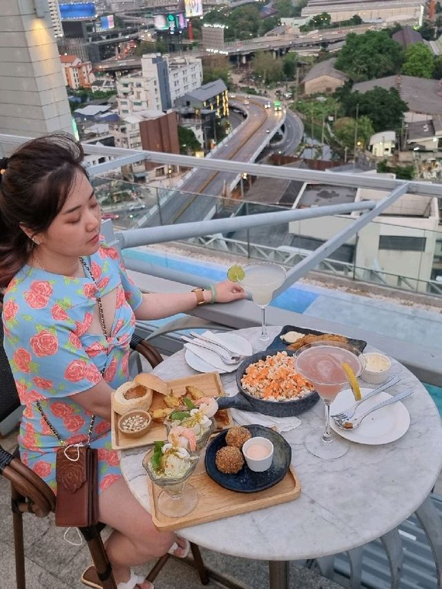 Akara Bangkok Hotel กับโปรสุดคุ้มเหมาะไปเดทกับแฟน
