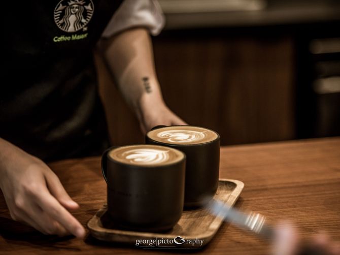 Starbucks Coffee@Shamian Island