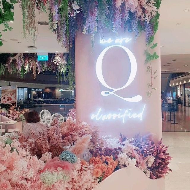 Floral Cafe in the heart of Orchard