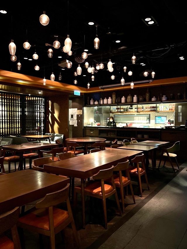 尖東一間泰chill 酒吧海景餐廳🍽🥳