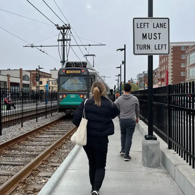 Boston是一个文明的城市，任何季节都有一翻旅游景点的风情！