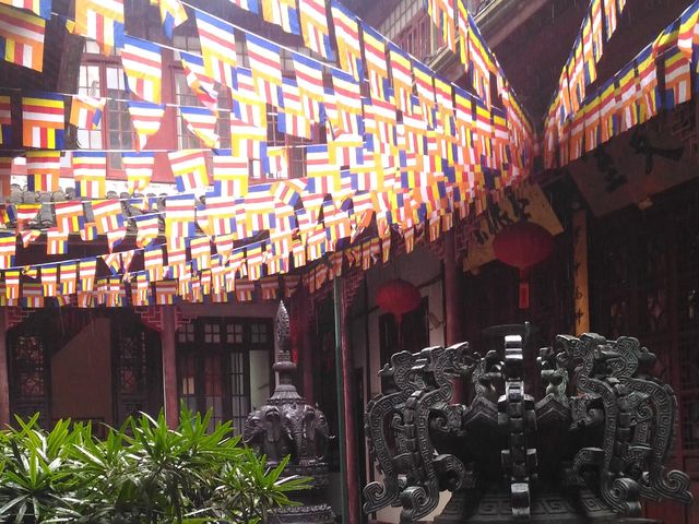 Inside Jade Buddha Temple - Shanghai 