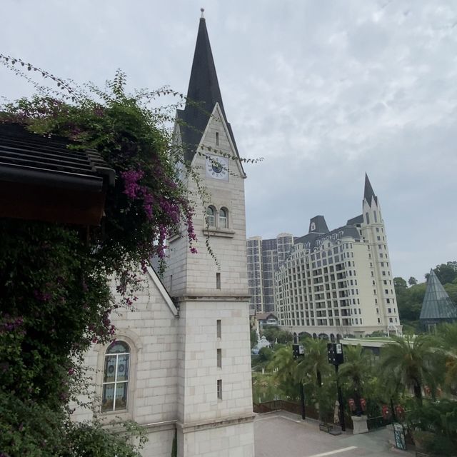 Welcome to Hallstatt Town, Huizhou, China 